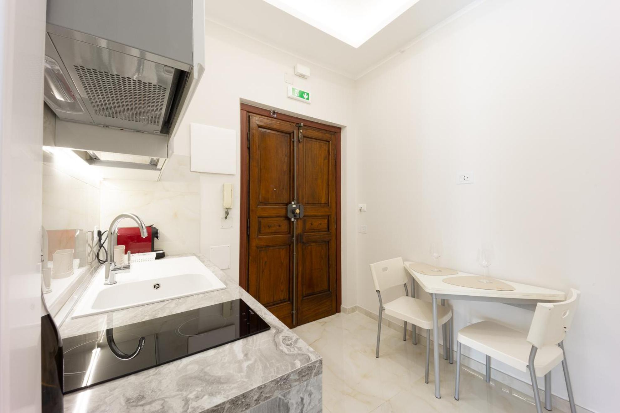 Caruso Regal House Roma