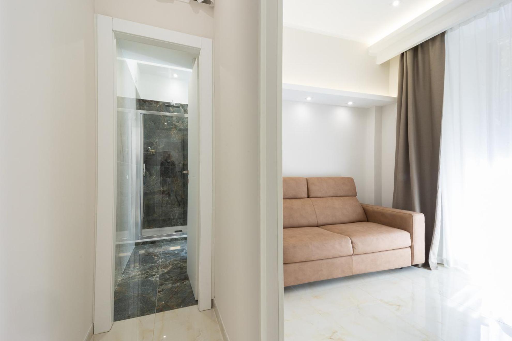 Caruso Regal House * Roma